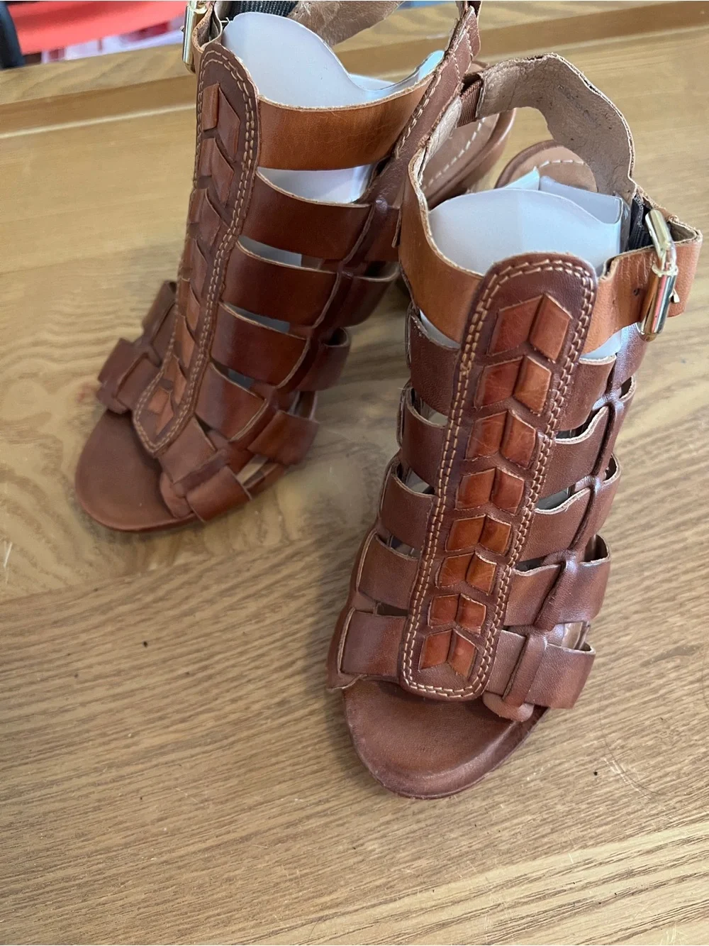 PIKOLINOS brown leather